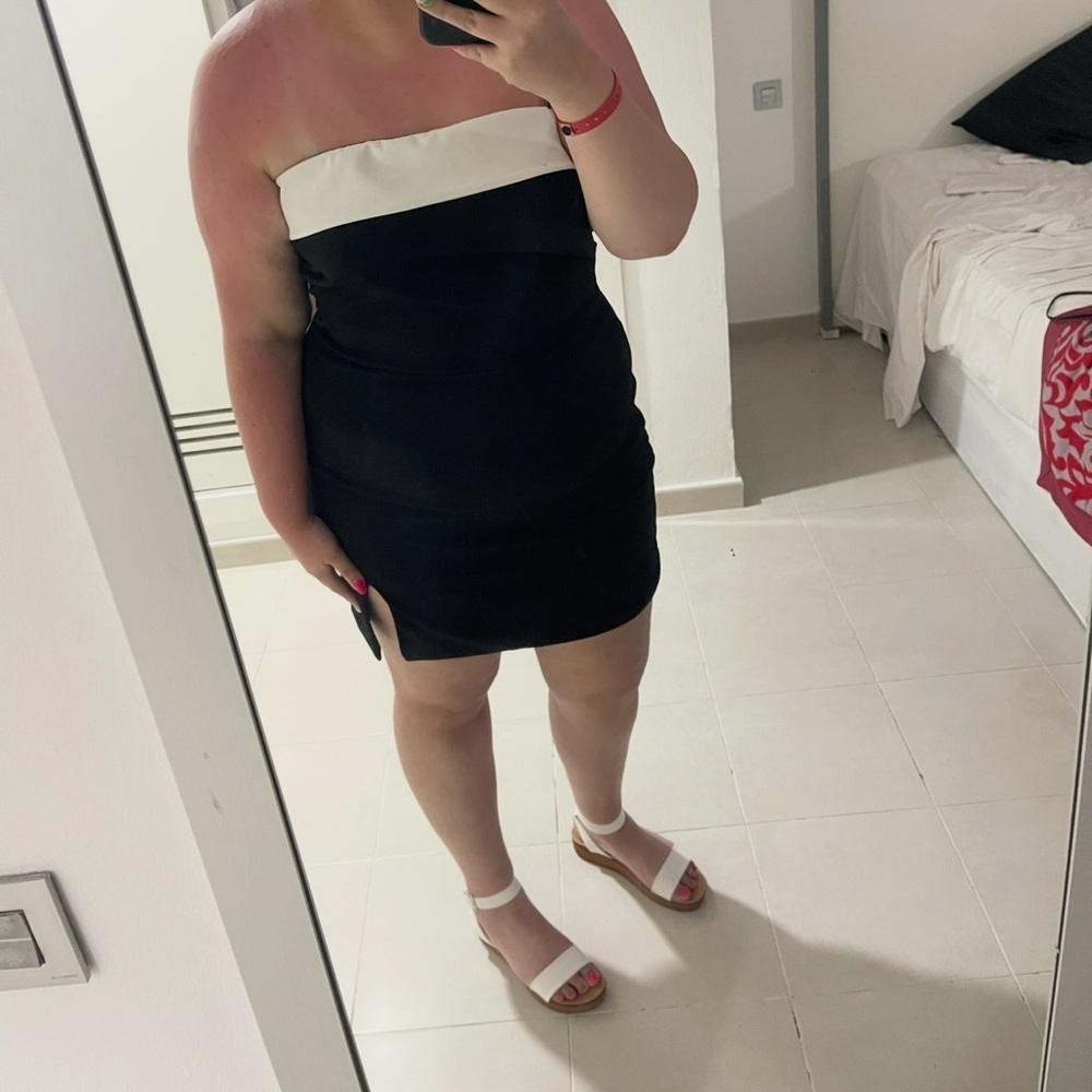 Fashion Nova Elegant Black and White Strapless Dress